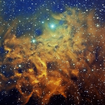 IC405 Flaming Star Nebula (Hubble Palette)