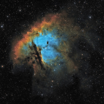 ngc281 (Pacman Nebula) in HST palette