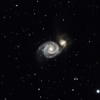 M51