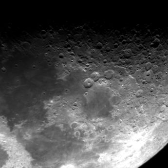 Horizontal Moon