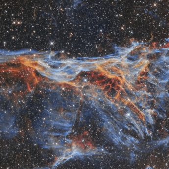 Triangle de Pickering NGC 6979