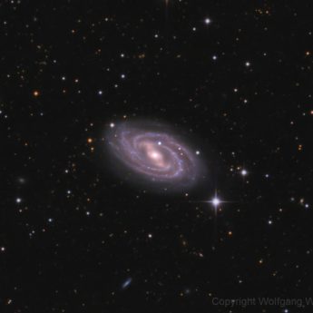 M109